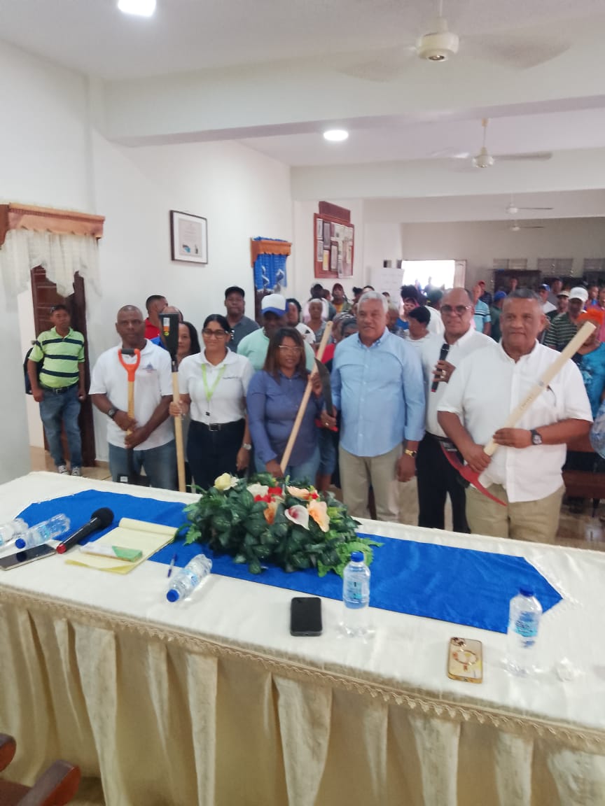 Ayuntamiento de Enriquillo y FEDA encabezan exitosa jornada de asistencia y desarrollo productivo «FEDA en tu Comunidad»